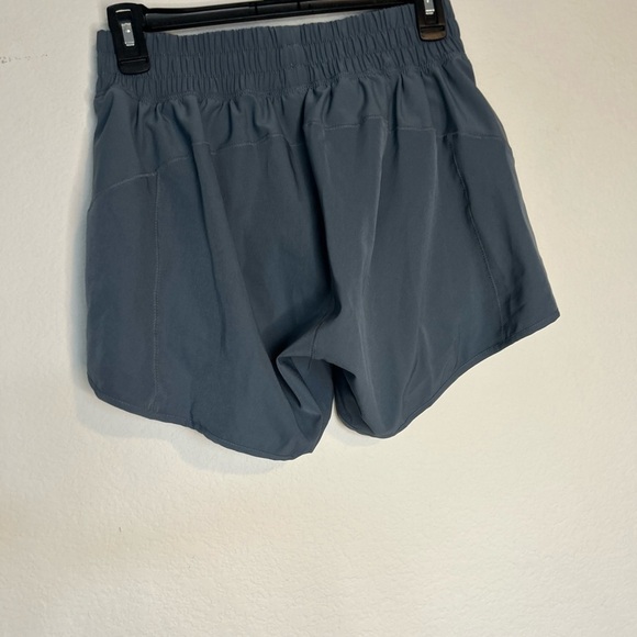 NWT Tasc Medium Ready 2-in-1 Short Storm gray - Picture 6 of 12